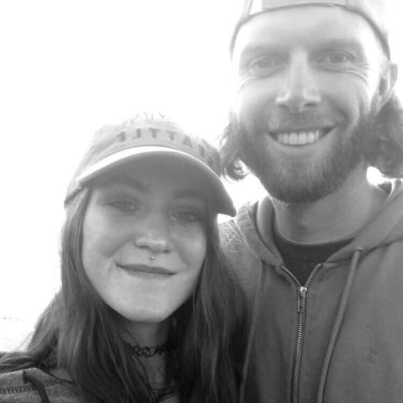 Meet your Posher, Emily - Picture 1 of 1